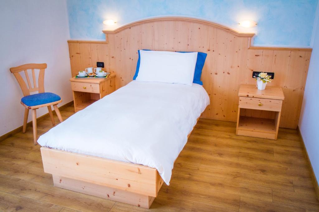 Agritur Val D'Adige Bed & Breakfast เตรนโต ห้อง รูปภาพ