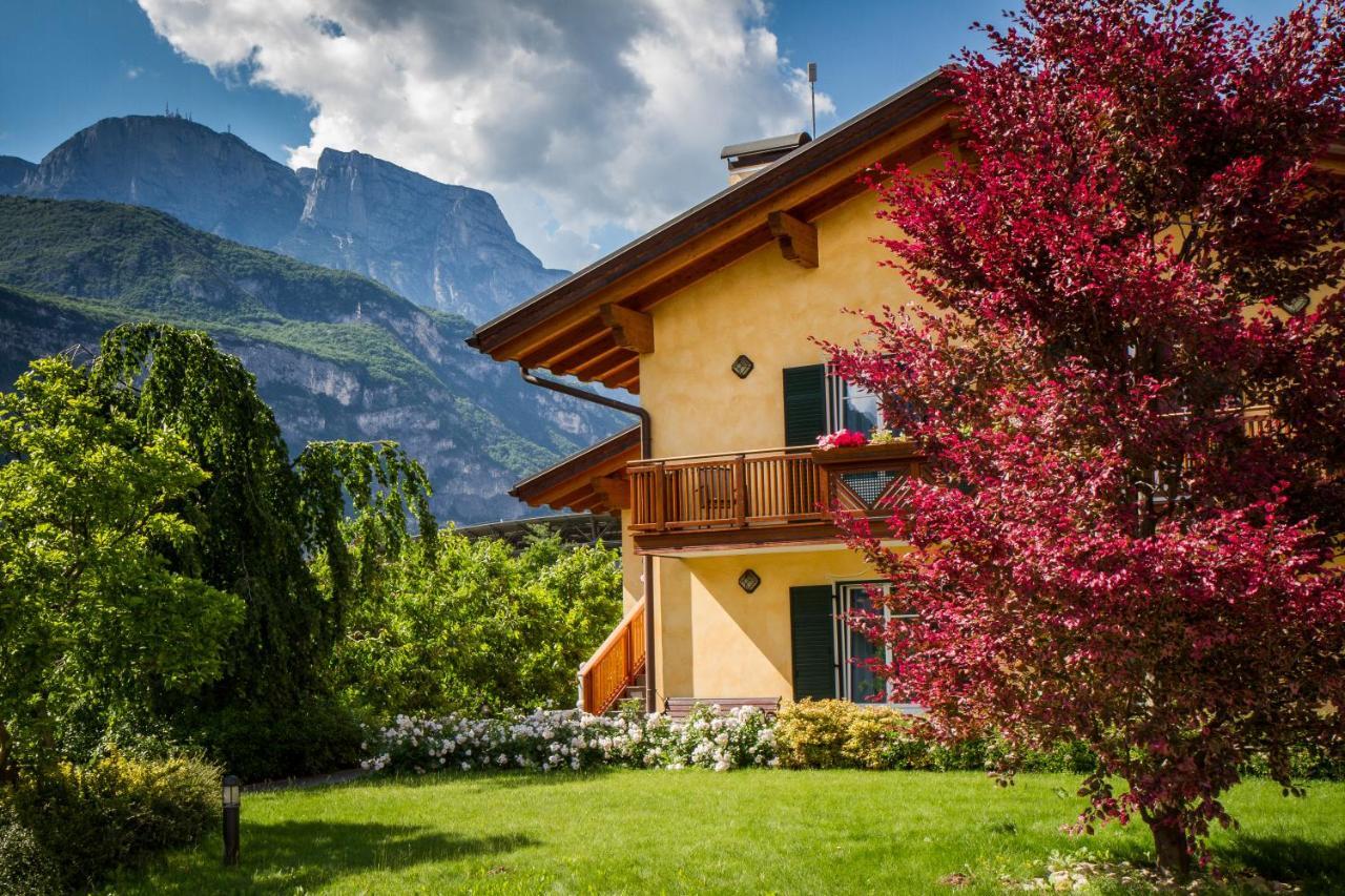 Agritur Val D'Adige Bed & Breakfast เตรนโต ภายนอก รูปภาพ