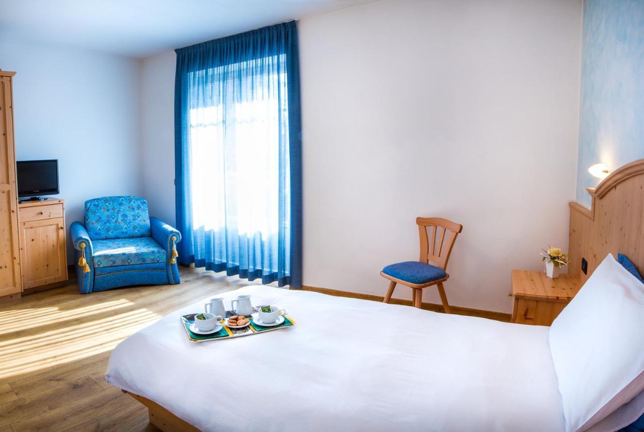 Agritur Val D'Adige Bed & Breakfast เตรนโต ห้อง รูปภาพ